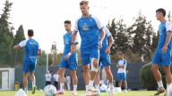 Quique Teijo, el canterano que no se rinde, estrena convocatoria con el primer equipo del Deportivo