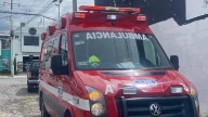 Alarma por joven que cayó en parada de camión