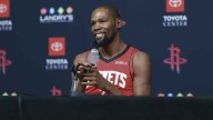 Texas football fan Kevin Durant clowns Oklahoma after Red River Rivalry loss