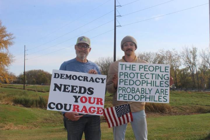 Rural Minnesotans Join Nationwide ‘No Kings’ Protests