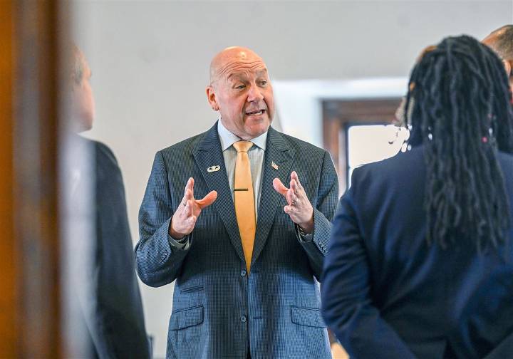 Editorial: Pittsburgh would be better off with a truly contested mayoral race