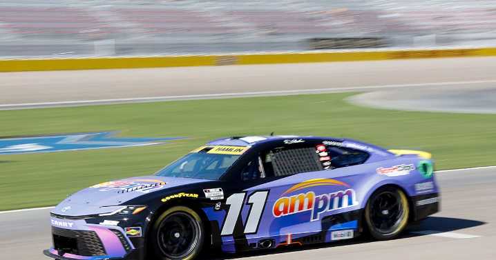 Hamlin leads JGR 1-2-3 in Vegas Cup qualifying