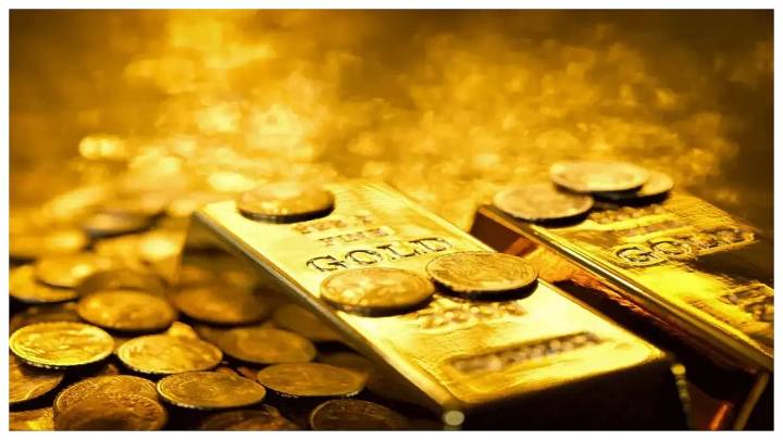 Mumbai: AIASL Staff Caught Smuggling Gold Worth ₹1.6 Crore