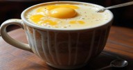 Día Internacional del Café: ¿Con queso o huevo? Las formas más extrañas de beberlo en el mundo
