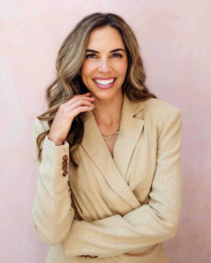 Nurse's Side Hustle Saw 8-Figure Revenue in Just 1 Year