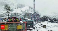 Himachal shivers: Mercury drops after fresh snow, rain; Tabo below 0°