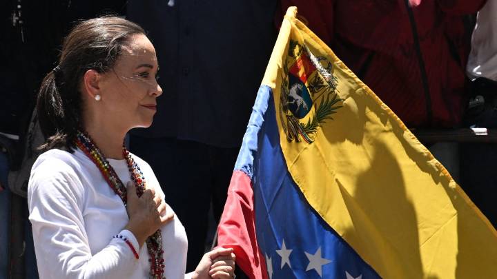 El Nobel de la Paz se dignifica con María Corina Machado