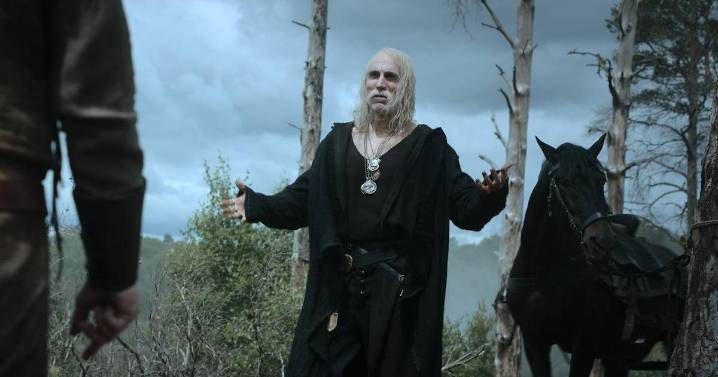 Who plays Leo Bonhart in The Witcher season four?