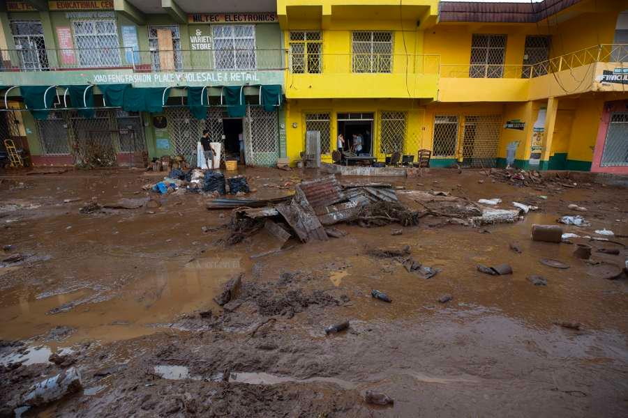 Asciende a 50 cifra de muertos por el paso del huracán Melissa en el Caribe