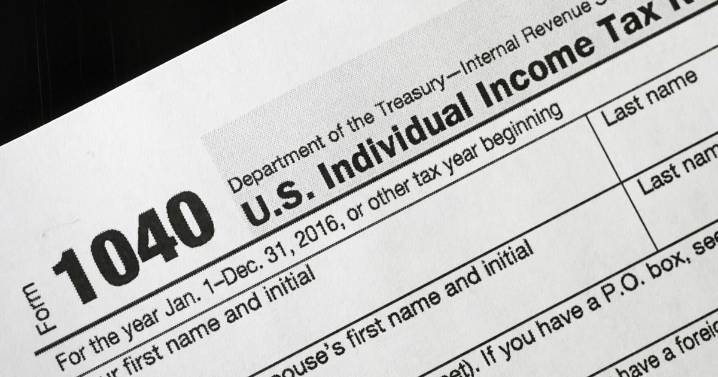 Extended federal tax filing deadline still Wednesday despite government shutdown