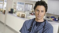 Disney+ tiene la serie perfecta para maratonear: un grupo de médicos enfrenta situaciones absurdas y graciosas