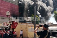 Se registra incendio en fábrica de Ecatepec