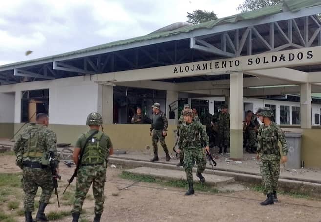 Ataque con explosivos en Puerto Jordán (Arauca) deja un militar muerto y siete heridos