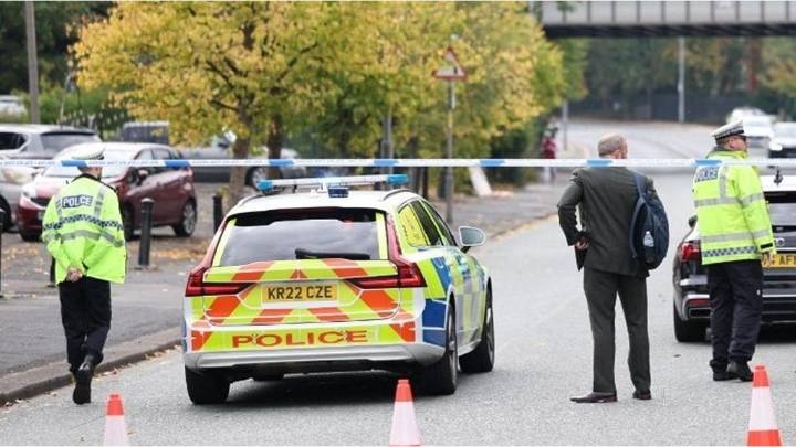Ataque a una sinagoga en Manchester: al menos dos muertos y varios heridos