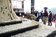 CM Omar Abdullah Pays Tributes To Police Martyrs At Zewan, Srinagar