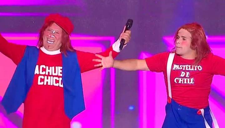 Tachuela Chico sufre infarto en Italia y su hijo “Pastelito” le dedica un emotivo mensaje en televisión: "Pedimos que oren por mi papá"