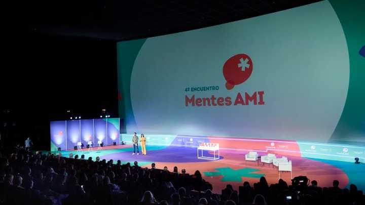 Más de mil docentes se reúnen en el Encuentro 'Mentes AMI' de la Fundación Atresmedia para debatir sobre educación digital e inteligencia artificial