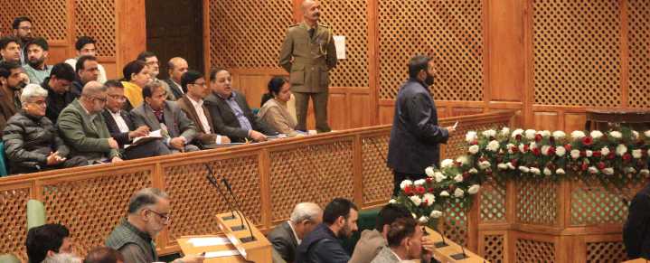 ‘14,000 MTs of apples moved from Valley via rail network’