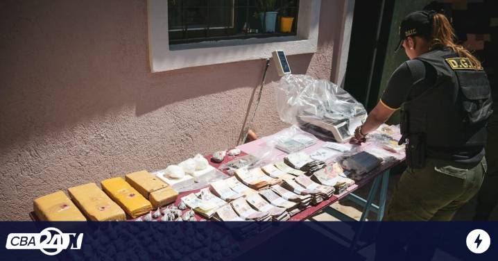 Megaoperativo en Córdoba: secuestran celulares y droga valuada en más de $100 millones