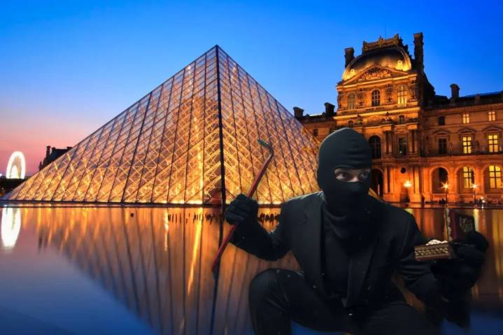 Museo del Louvre reabre tras robo del ‘siglo’ ¿seguridad falló?