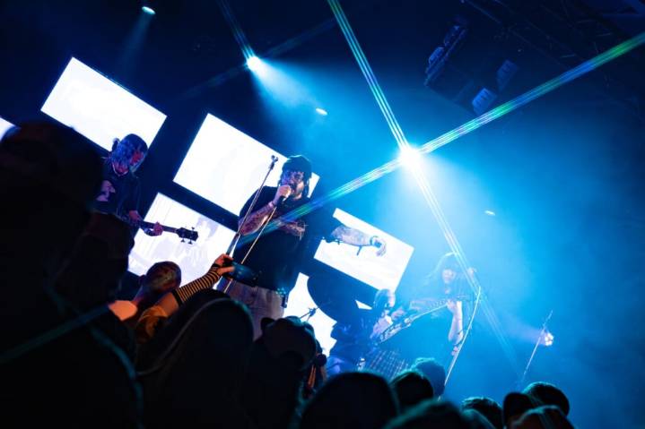 Photos: Durry at Warehouse on Broadway