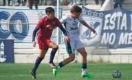 Villa Mitre pierde 2 a 0 y juega con 8 ante Brown de Madryn y Olimpo empata 0 a 0 contra Juventud Unida