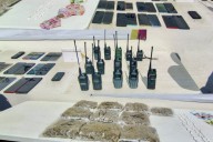 Aseguran droga, radios, celulares y módem en penal de Culiacán