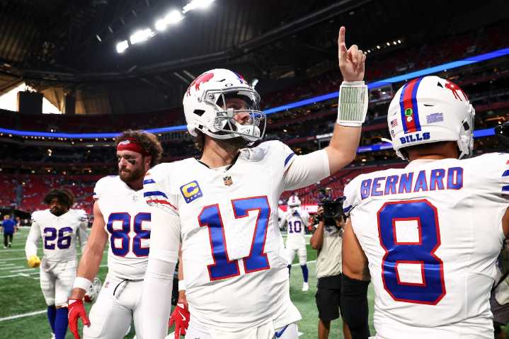 Bills vs. Panthers: Odds boosts, prediction and projected player stats for Sunday