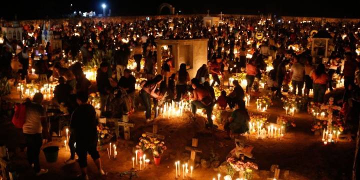 Cuál es la diferencia entre el Día de Todos los Santos y el día de los Fieles Difuntos