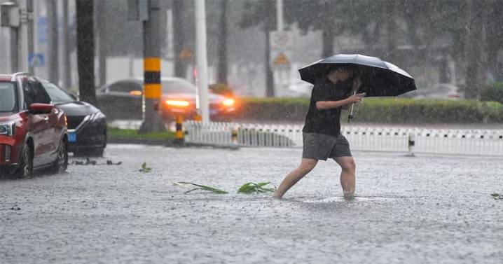 Typhoon Matmo Pounds Southern China During Peak National Day Holiday