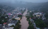 Desfogue de la presa Zimapán incrementa niveles del río Moctezuma