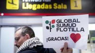 Aterriza en Madrid un segundo avión con otro grupo de activistas españoles que viajaban en la Flotilla