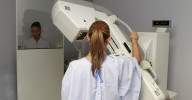 El Virgen del Rocío copa el 90% de los errores en el cribado del cáncer de mama: se harán más pruebas a 1.800 mujeres