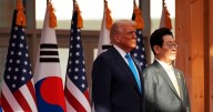 Live updates: Trump meets with China's Xi Jinping in South Korea