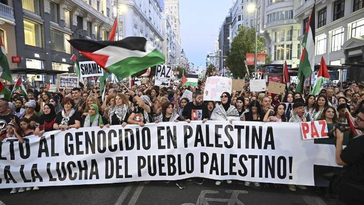 Unas 100.000 personas piden en Madrid el fin del "genocidio" y la ruptura total con Israel