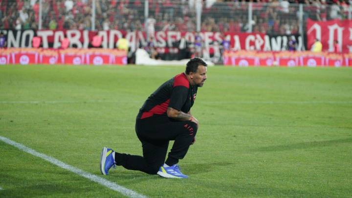 Newell's en alerta: afuera Fabbiani, se busca un piloto de tormenta y el escenario del descenso