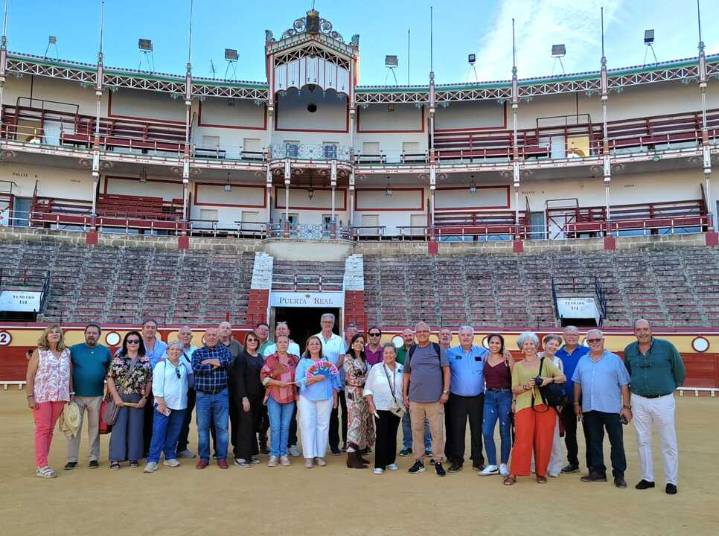 La Plaza Real recibió a la promoción 39 del Cuerpo de Maquinistas de Tren de España