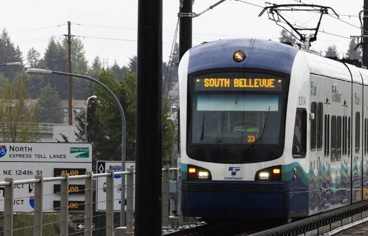 Bellevue light rail still suspended by power outage