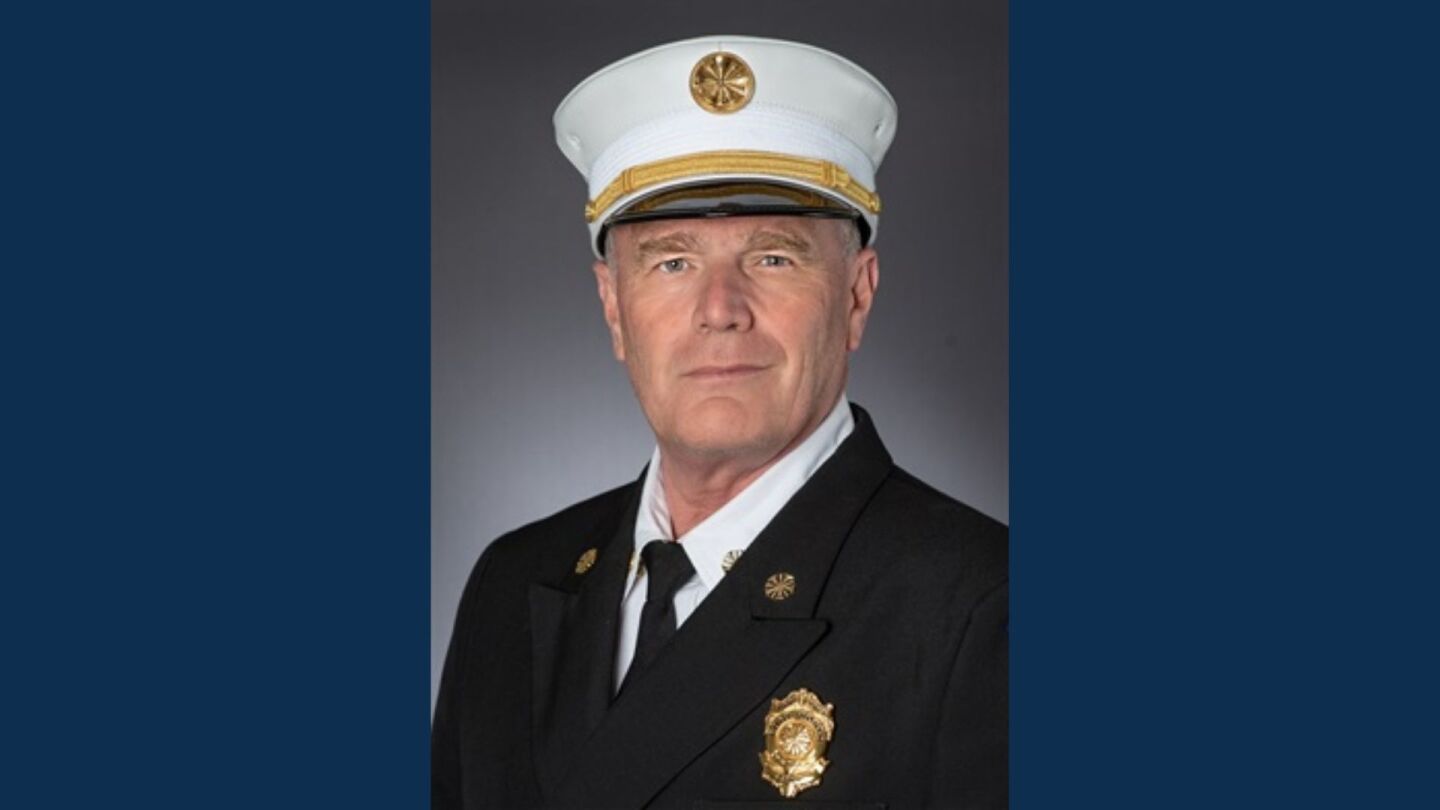 Fort Worth to pay Fire Chief Jim Davis $99,999 to settle claims