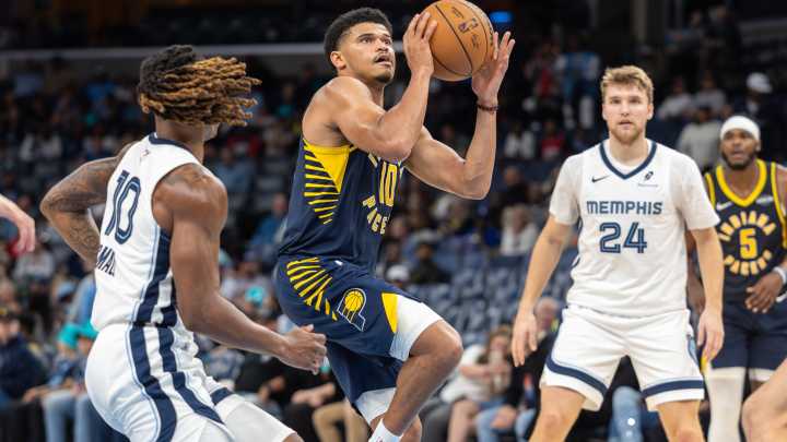 Point guard RayJ Dennis discusses the Pacers' loss to the Grizzlies