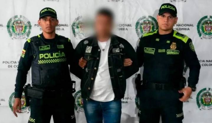 Cayó falso policía que robaba pasajeros