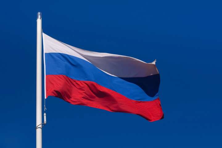 Ascienden a 41 los muertos por alcohol adulterado en Rusia