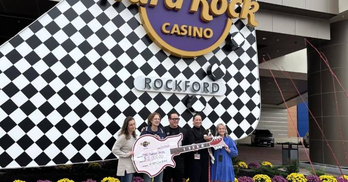 Hard Rock Rockford donates to local humane society with help from furry friend