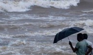 Cyclone ''Montha'' set to makes landfall near Andhra coast; authorities on high alert