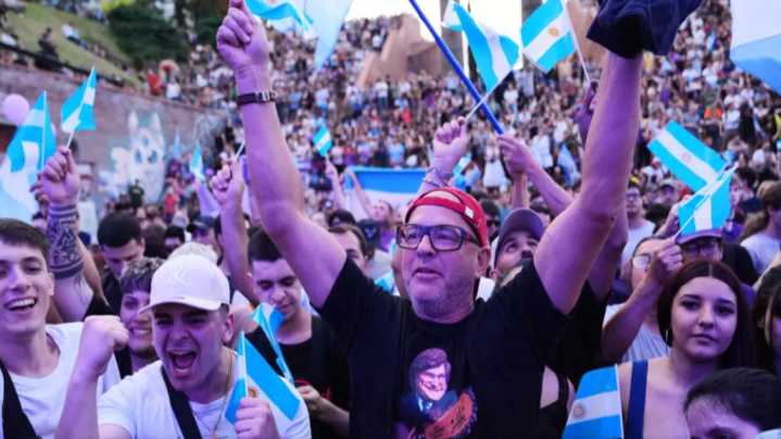 Argentina vota en legislativas cruciales para el gobierno de Milei