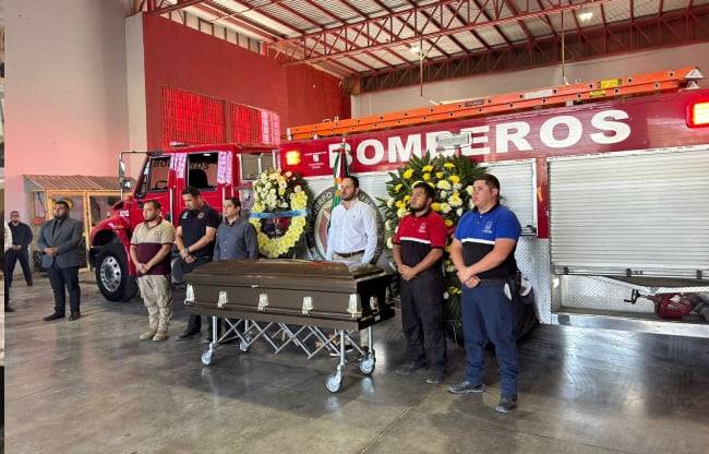 Despiden a Juan Rangel Ibarra, un héroe de Protección Civil