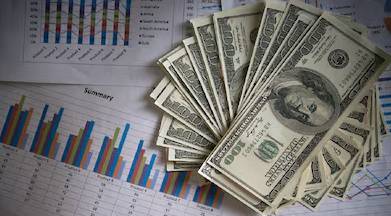 India’s Forex Reserves Jump by $4.5 Billion to Cross $702 Billion Mark