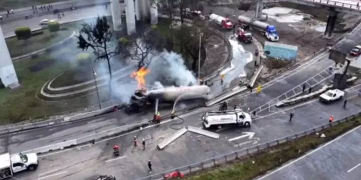VIDEO | Explosión en Iztapalapa: Autoridades culpan al “exceso de velocidad y falta de pericia”