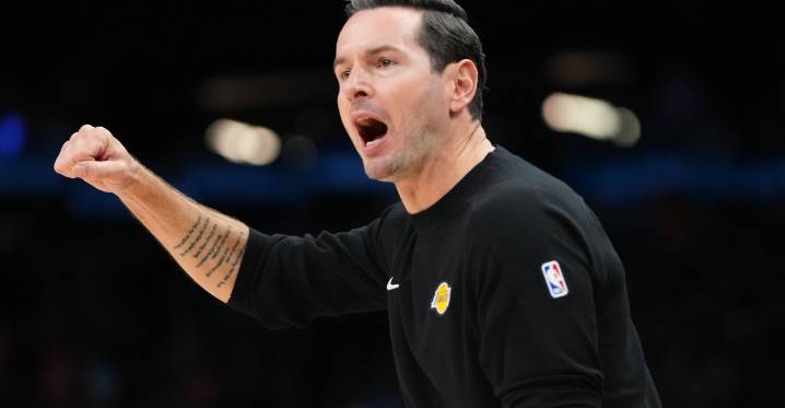 JJ Redick felt self-inflicted mistakes led to Lakers loss to Warriors