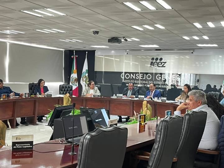 Aprueba el IEEZ adecuaciones a presupuesto por falta de recursos